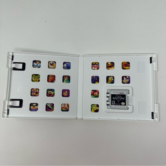 Kingdom Hearts 3D: Dream Drop Distance Nintendo 3DS Complete with Manual Tested - Picture 6 of 12